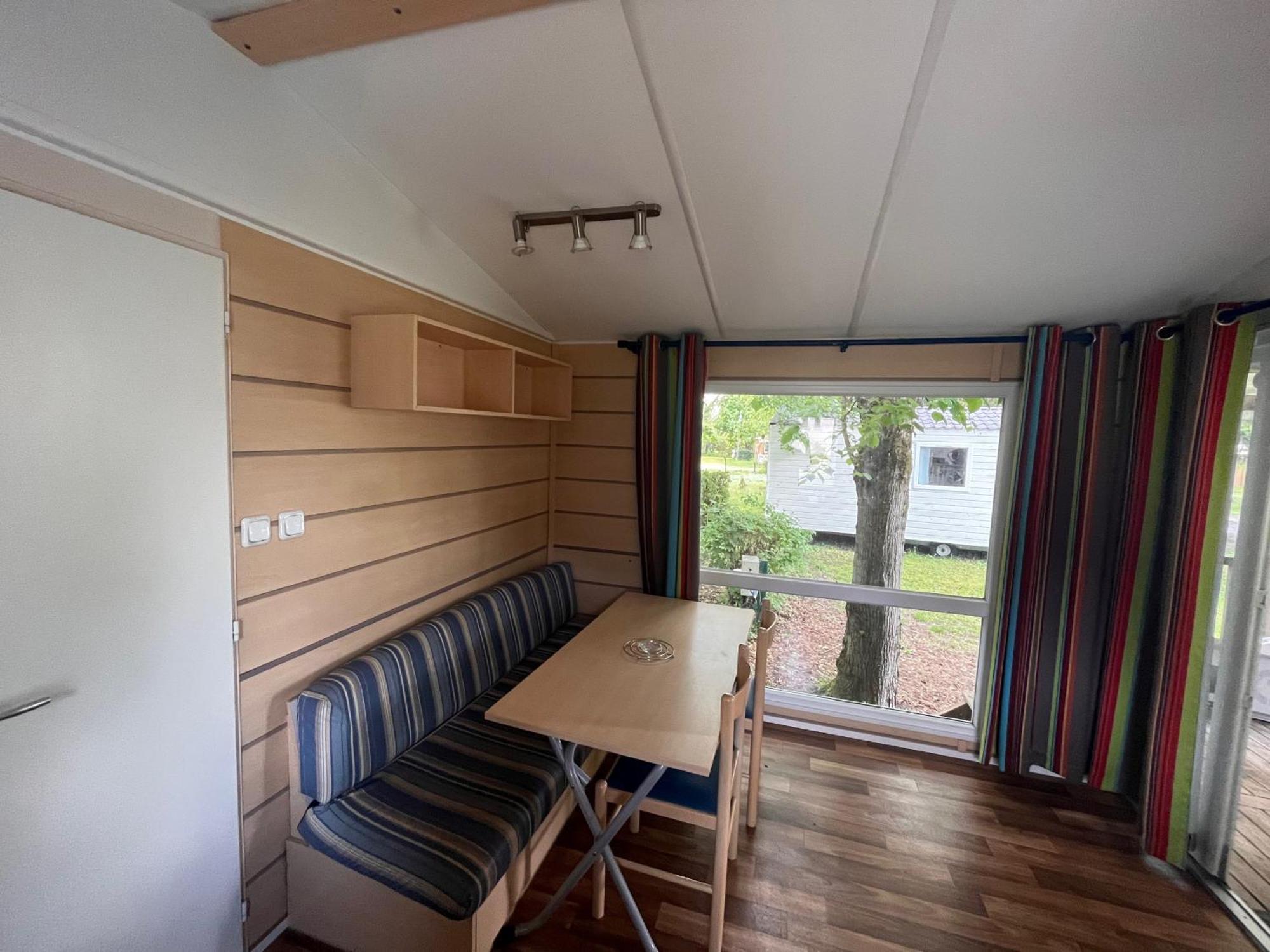 Les Pinots D'Alsace - 3 Bungalows Climatises Avec Tv - Proche Europa Park Boofzheim Exterior foto